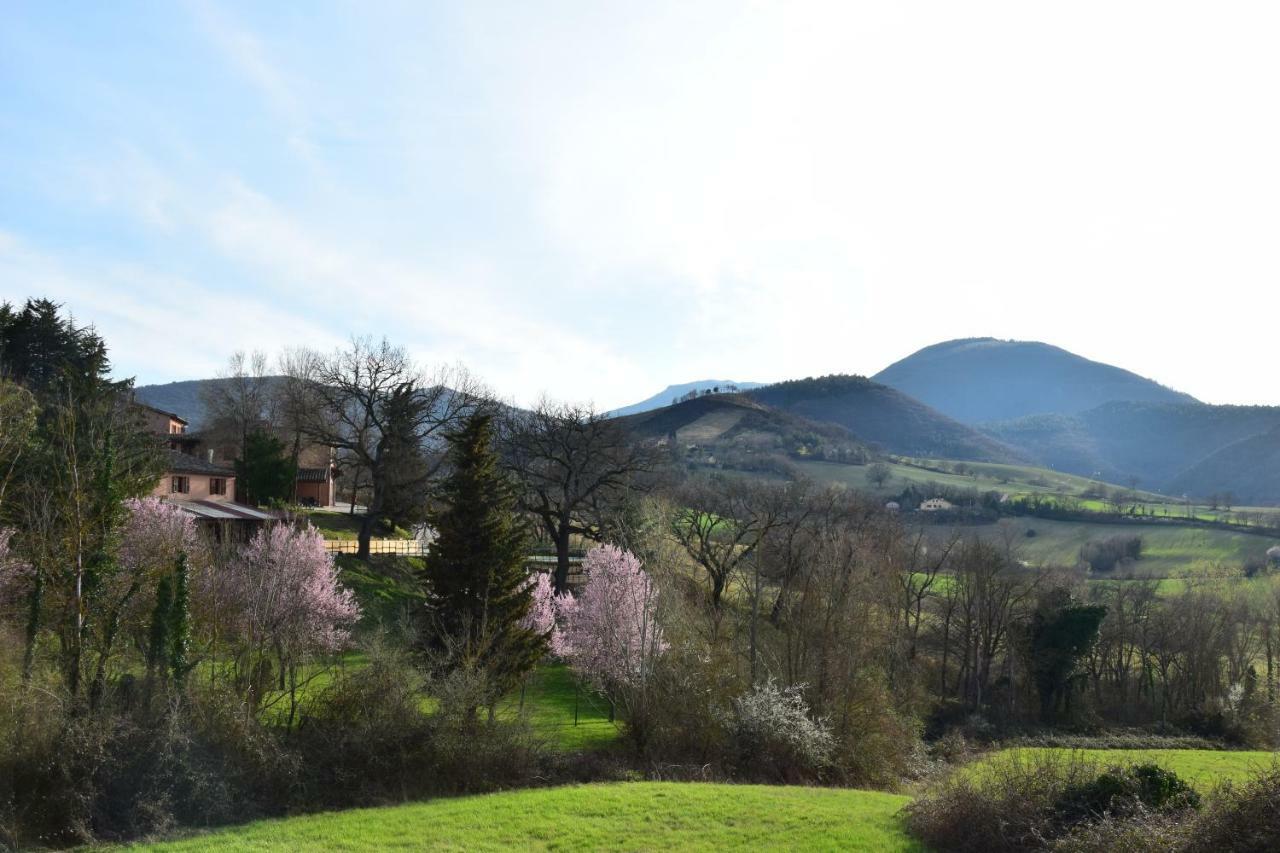 Agriturismo Gioie Di Campagna Fabriano Exterior foto